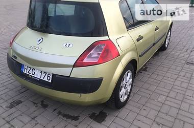 Хэтчбек Renault Megane 2004 в Сторожинце