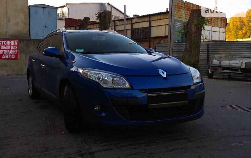 Универсал Renault Megane 2011 в Черновцах