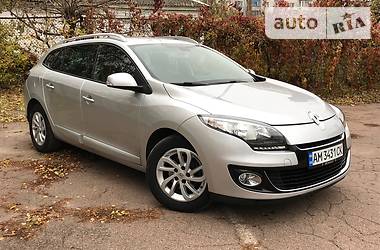 смотреть продажу автомобилей renault megane смотреть продажу автомобилей renault megane