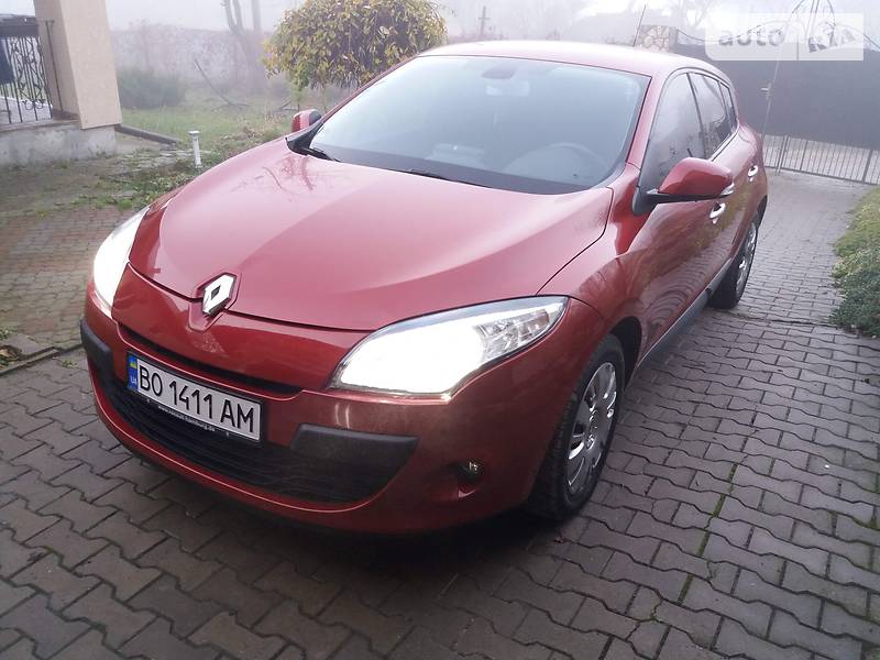 Хэтчбек Renault Megane 2011 в Кременце