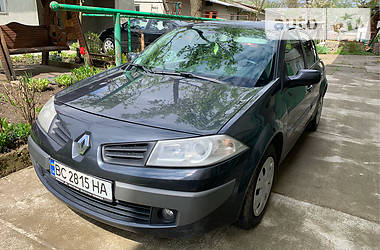 Седан Renault Megane 2006 в Стрые