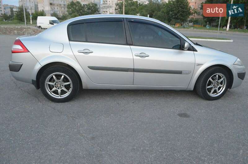 Седан Renault Megane 2006 в Кропивницком
