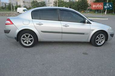 Седан Renault Megane 2006 в 