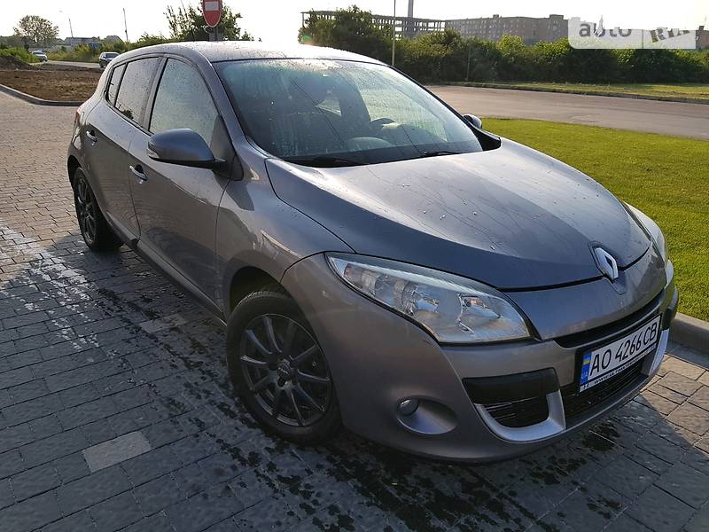 Хетчбек Renault Megane 2009 в Ужгороді