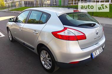 Хэтчбек Renault Megane 2011 в Червонограде