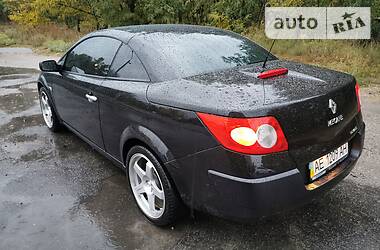 Кабриолет Renault Megane 2006 в Днепре