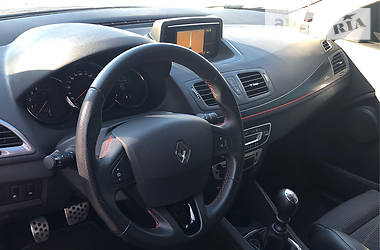 Универсал Renault Megane 2014 в Марганце