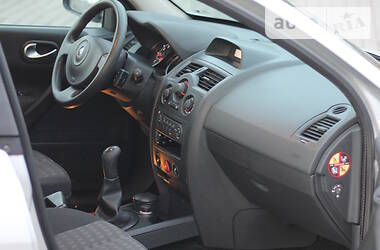 Седан Renault Megane 2006 в 