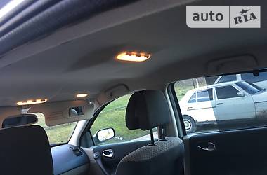 Седан Renault Megane 2003 в 