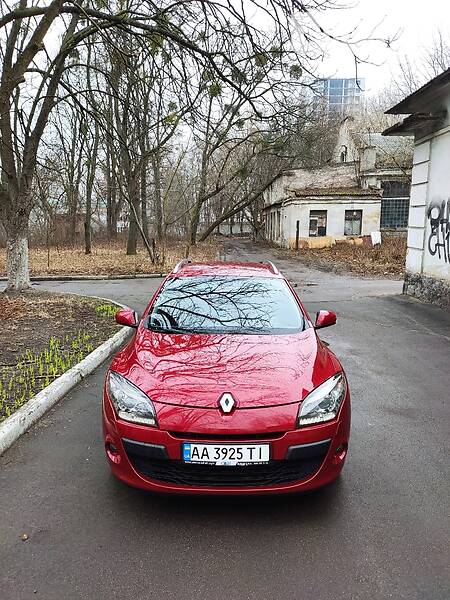 Универсал Renault Megane 2011 в Киеве