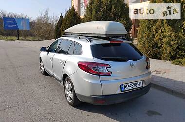 Універсал Renault Megane 2011 в  фото 7 Універсал Renault Megane 2011 в