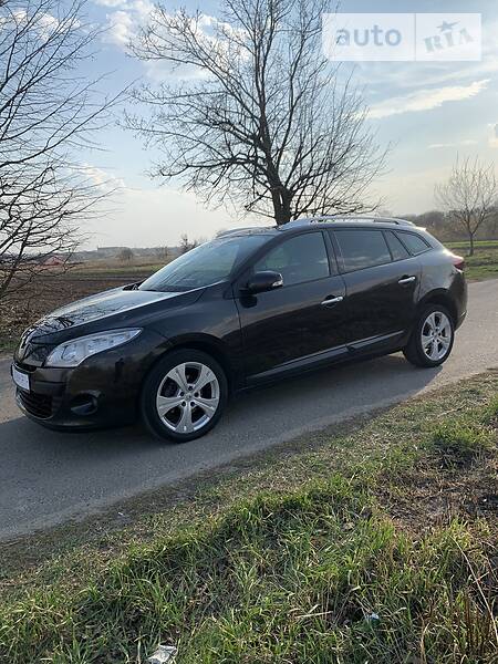 Універсал Renault Megane 2010 в 