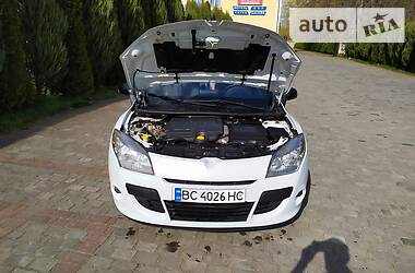 Кабріолет Renault Megane 2011 в 