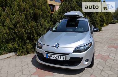 Універсал Renault Megane 2011 в  фото 16 Універсал Renault Megane 2011 в