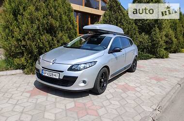 Універсал Renault Megane 2011 в  фото 22 Універсал Renault Megane 2011 в