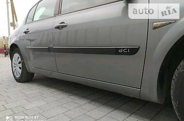 Седан Renault Megane 2004 в 