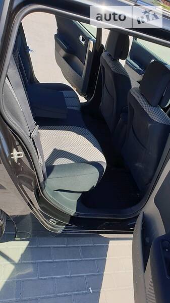 Універсал Renault Megane 2004 в Старокостянтинові