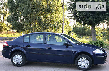 Седан Renault Megane 2008 в Глухове