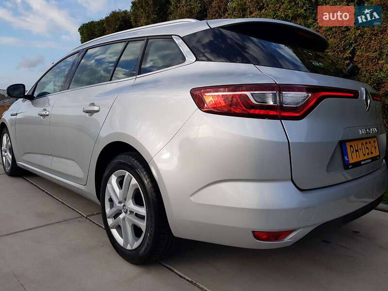 Универсал Renault Megane 2017 в Киеве