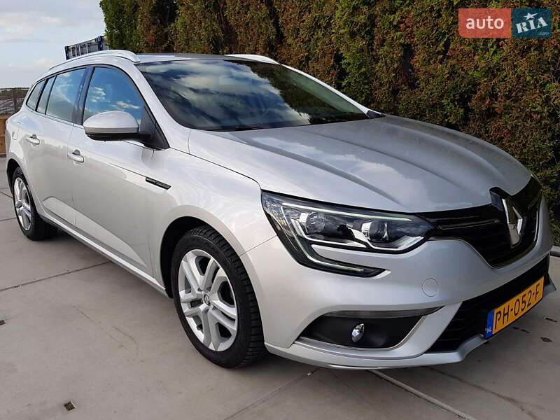Универсал Renault Megane 2017 в Киеве