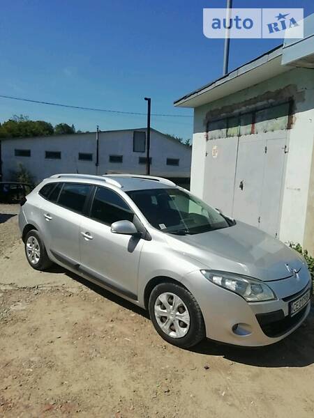 Универсал Renault Megane 2011 в Черновцах