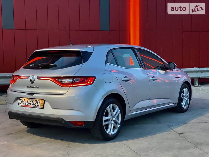 Хетчбек Renault Megane 2016 в Києві
