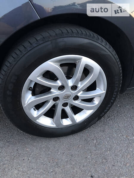 Універсал Renault Megane 2013 в Рівному фото 11 Універсал Renault Megane 2013 в Рівному