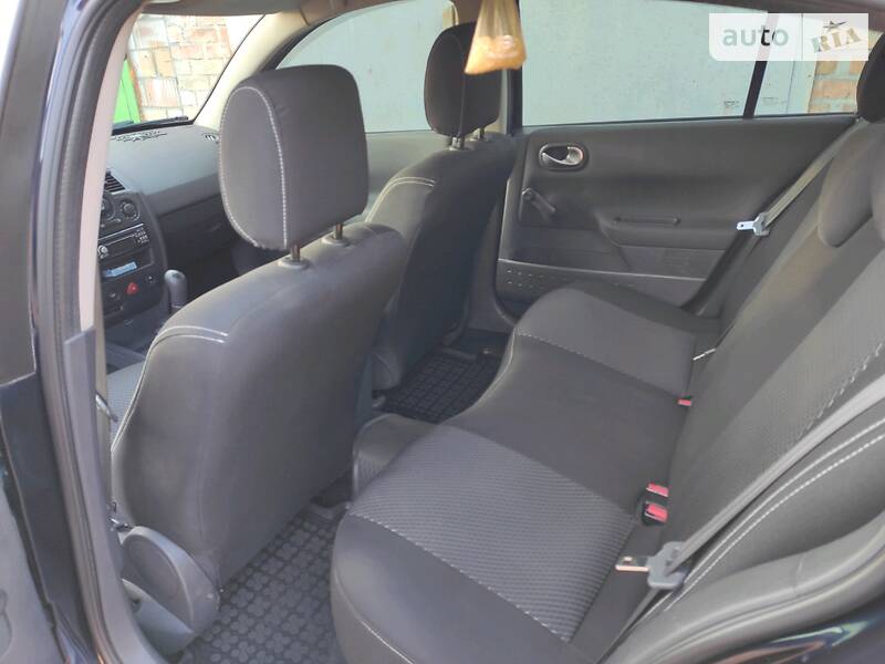Седан Renault Megane 2007 в Києві