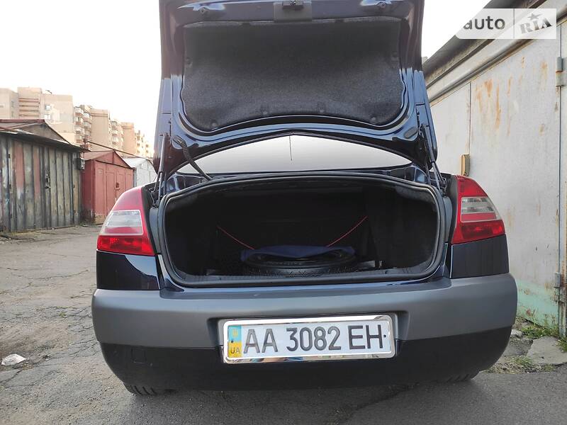 Седан Renault Megane 2007 в Києві