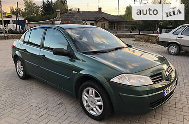 Седан Renault Megane 2003 в Могилев-Подольске