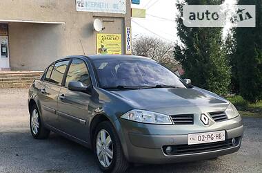 Седан Renault Megane 2004 в Зборове