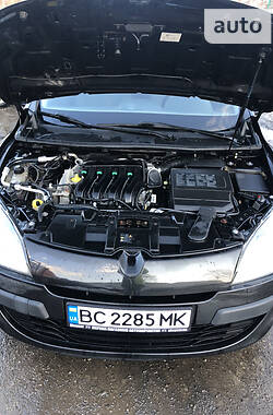 Хэтчбек Renault Megane 2010 в Самборе