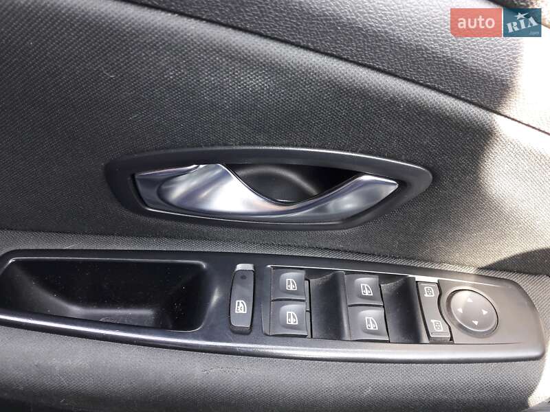 Універсал Renault Megane 2011 в Вінниці фото 2 Універсал Renault Megane 2011 в Вінниці