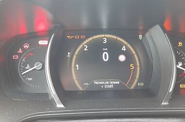 Хэтчбек Renault Megane 2017 в 