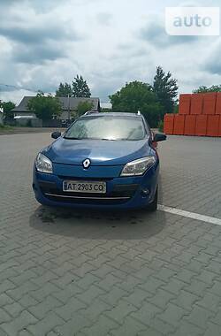 Універсал Renault Megane 2012 в Косові