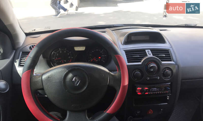 Седан Renault Megane 2007 в Мукачево