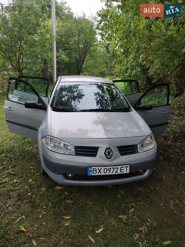 Хэтчбек Renault Megane 2003 в Теофиполе фото 3 Хэтчбек Renault Megane 2003 в Теофиполе