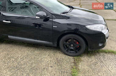 Купе Renault Megane 2012 в Згуровке