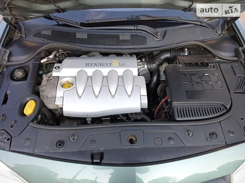 Седан Renault Megane 2004 в Чернигове