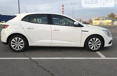 Хэтчбек Renault Megane 2016 в Днепре