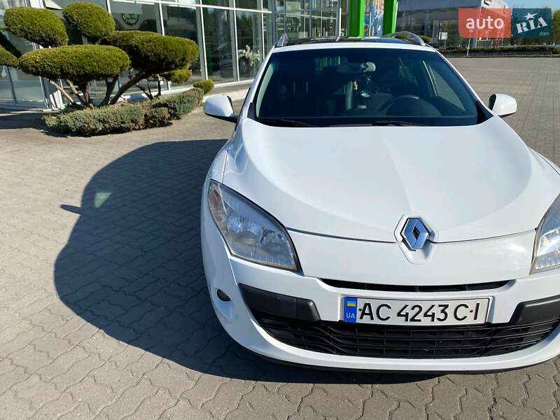 Универсал Renault Megane 2010 в Луцке фото 5 Универсал Renault Megane 2010 в Луцке