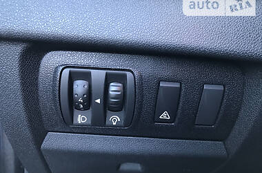 Хэтчбек Renault Megane 2011 в 