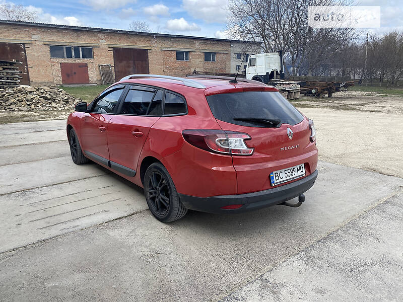 Универсал Renault Megane 2012 в Волочиске