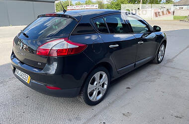 Хэтчбек Renault Megane 2011 в Первомайске