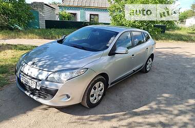 Универсал Renault Megane 2011 в Новомиргороде