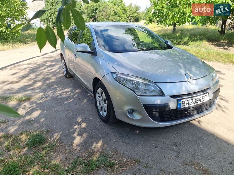 Універсал Renault Megane 2011 в Новомиргороді