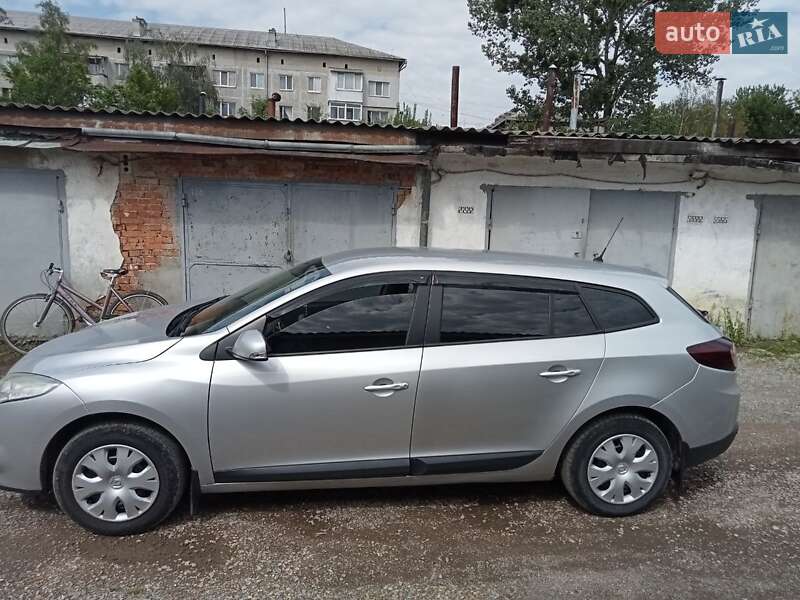 Універсал Renault Megane 2011 в Івано-Франківську