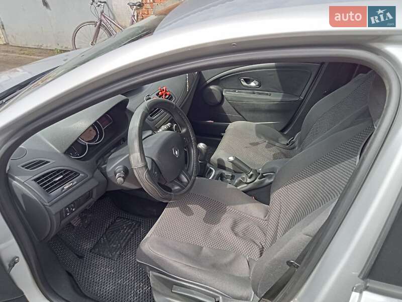 Універсал Renault Megane 2011 в Івано-Франківську