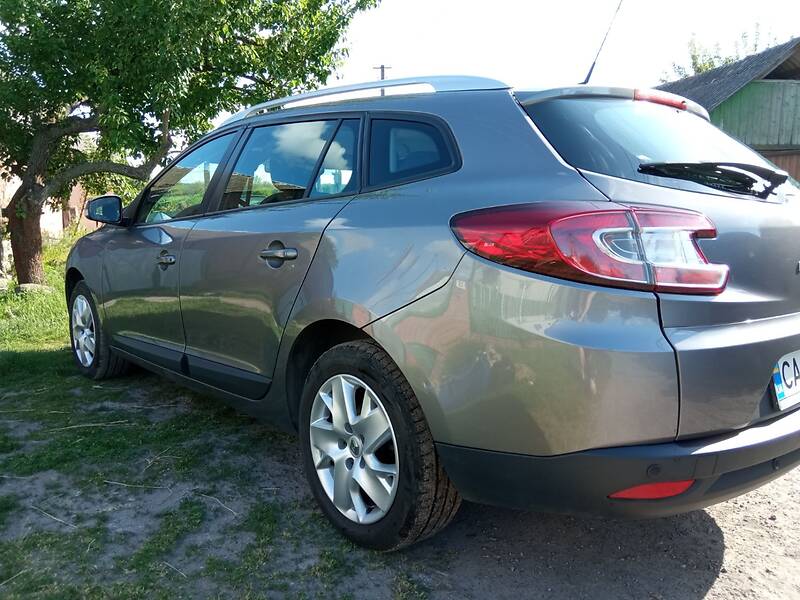 Универсал Renault Megane 2012 в Каменке