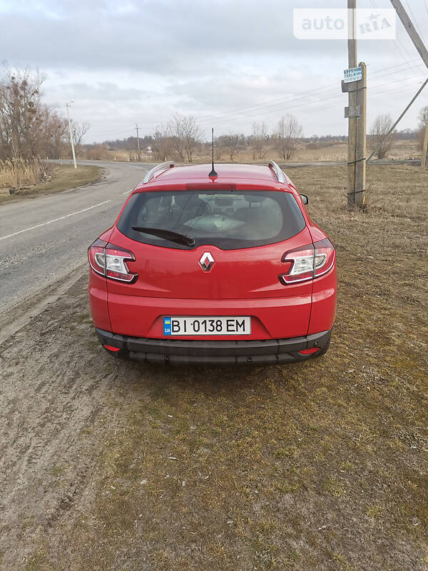 Универсал Renault Megane 2013 в Лохвице